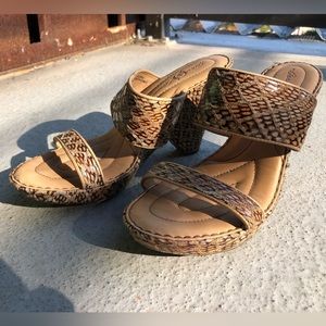 chunky wedges size 7